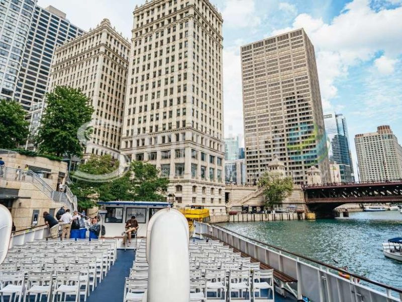 1.5 hour guided architecture cruise in Chicago - Tour in  Chicago
