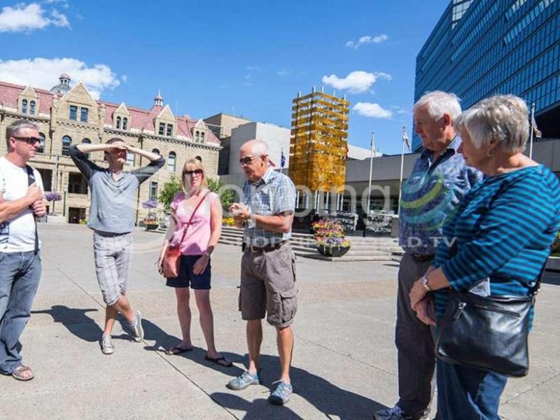 2-hour introductory walking tour in Calgary - Tour in  Calgary