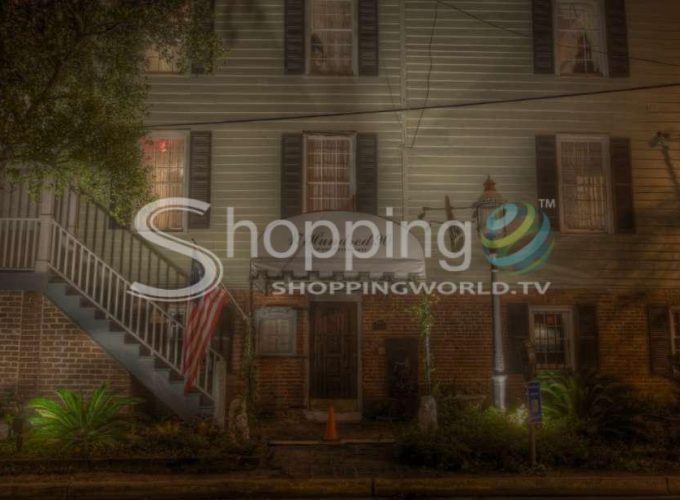 Adults-only dead of night walking tour in USA - Tour in Savannah