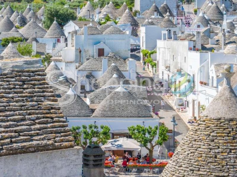 Alberobello 2-hour Guided Trulli Tour In Bari - Tour in  Bari