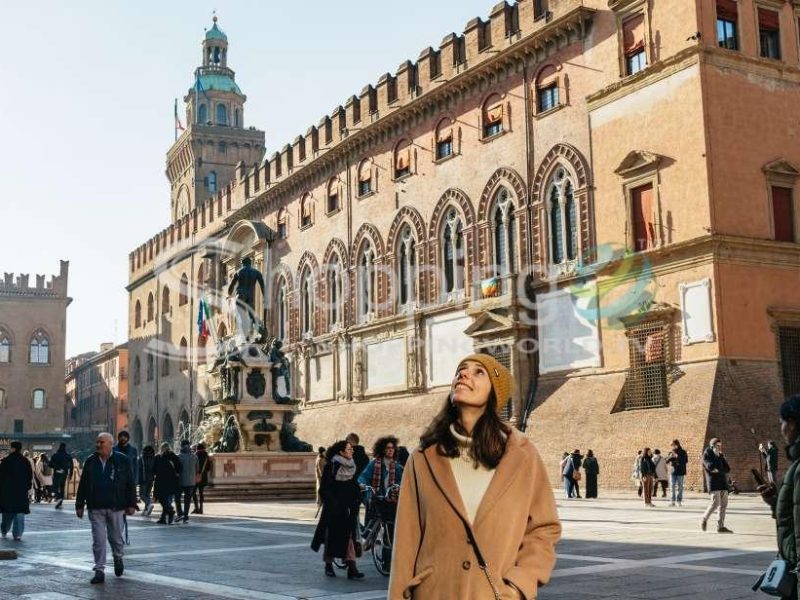 City Center Walking Tour In Bologna - Tour in  Bologna