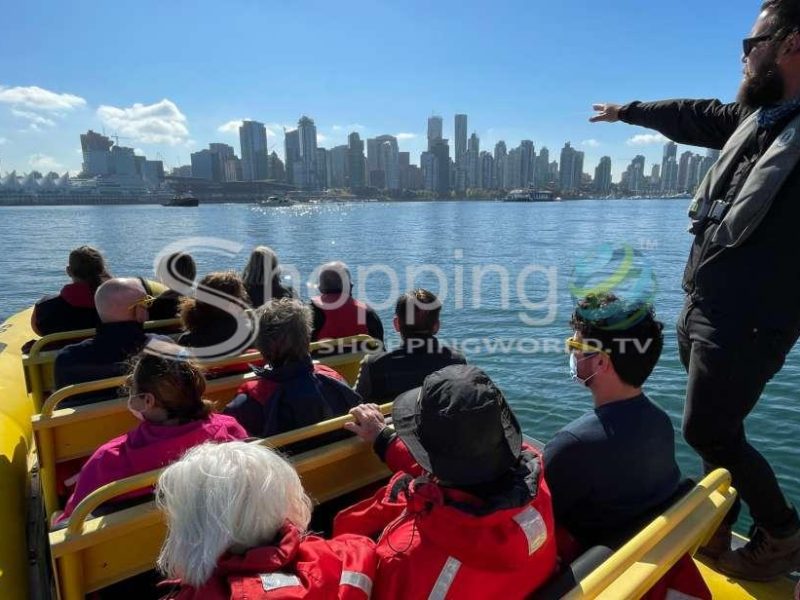 City and wildlife sightseeing rib tour in Vancouver - Tour in  Vancouver