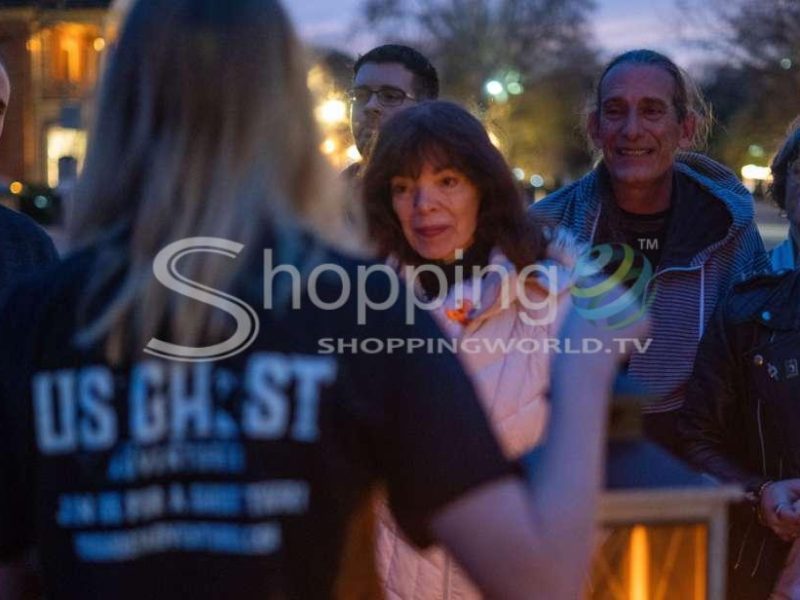 Colonial ghosts haunted walking tour in Williamsburg - Tour in  Williamsburg