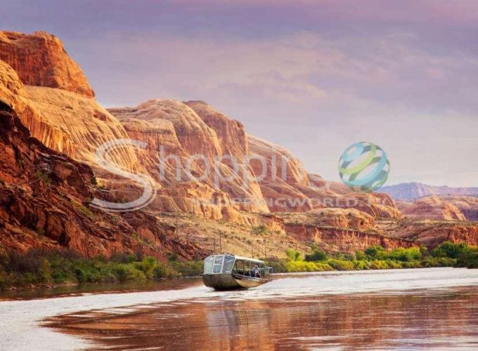 Colorado river sunset boat tour with optional dinner in USA - Tour in Moab