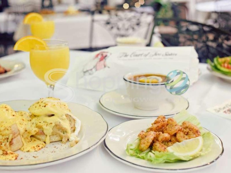 Court of two sisters' jazz brunch buffet in New Orleans - Tour in  New Orleans