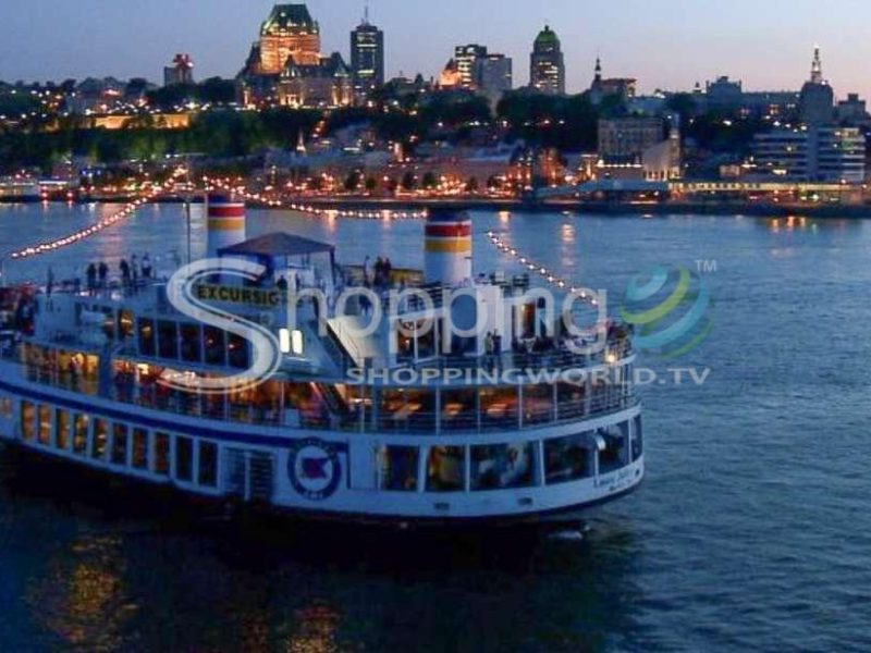 Evening cruise with live entertainment in Canada - Tour in Quebec City