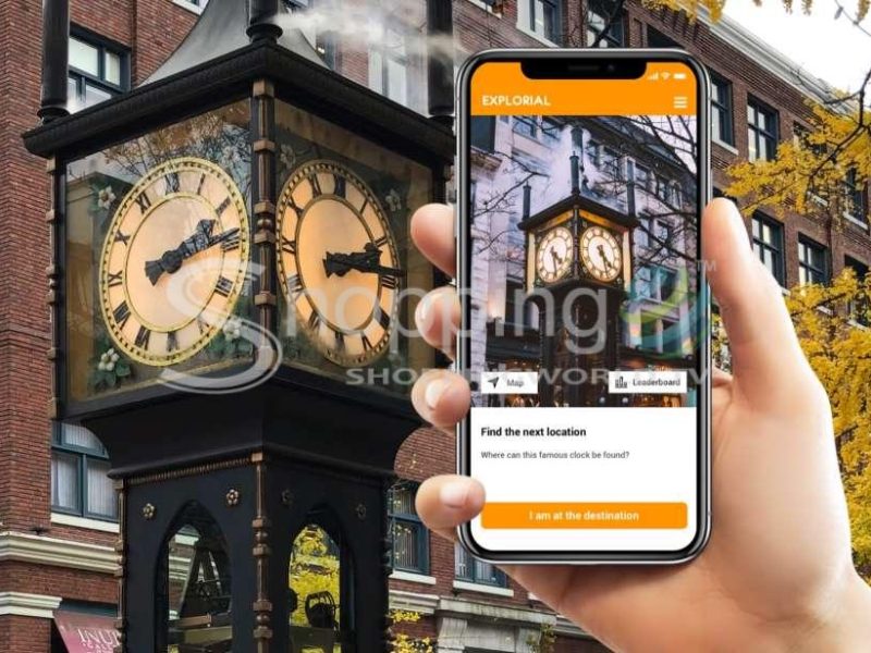 Gastown scavenger hunt and city highlights tour in Vancouver - Tour in  Vancouver