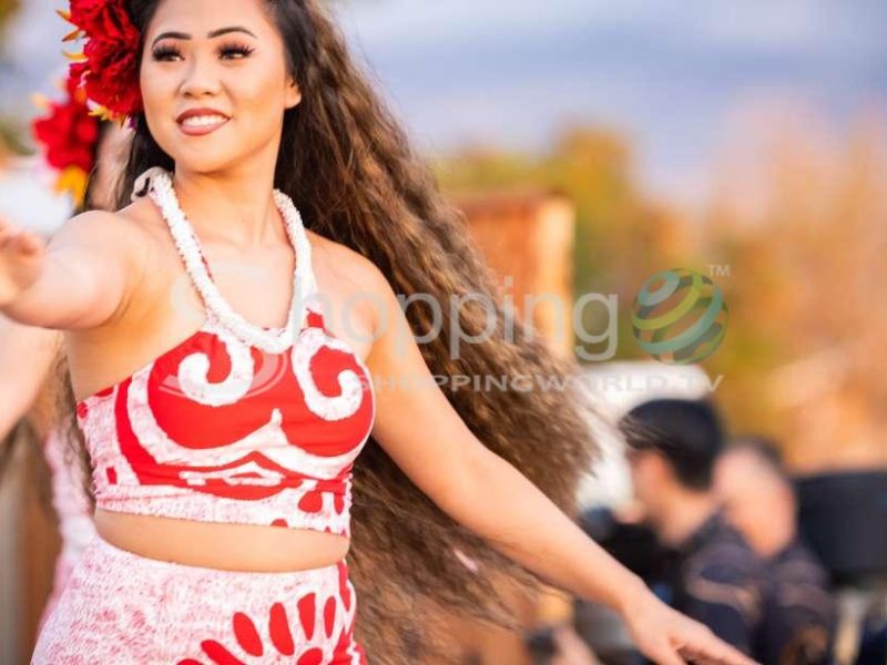 Gilligans' island luau with dinner and drinks in USA - Tour in