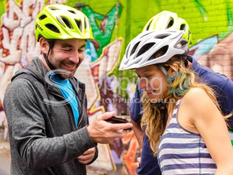 Guided bike tour of city