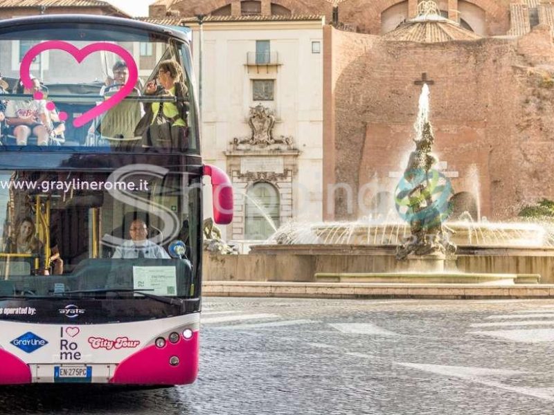 Hop-on Hop-off Sightseeing Bus Tour In Rome - Tour in  Rome