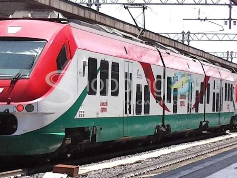 Leonardo Express Train Ticket From/to Fiumicino Airport In Rome - Tour in  Rome