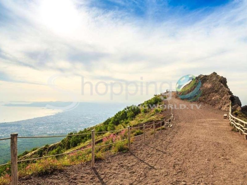 Pompeii And Mt. Vesuvius With Pizza Or Wine Tasting In Naples - Tour in  Naples