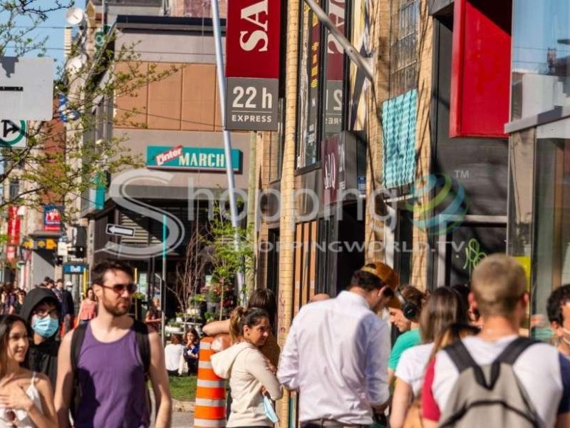 Private highlights & hidden gems tour with a local in Montreal - Tour in  Montreal