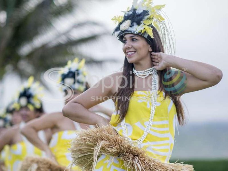 Queens waikiki luau in Hawaii - Tour in  Hawaii