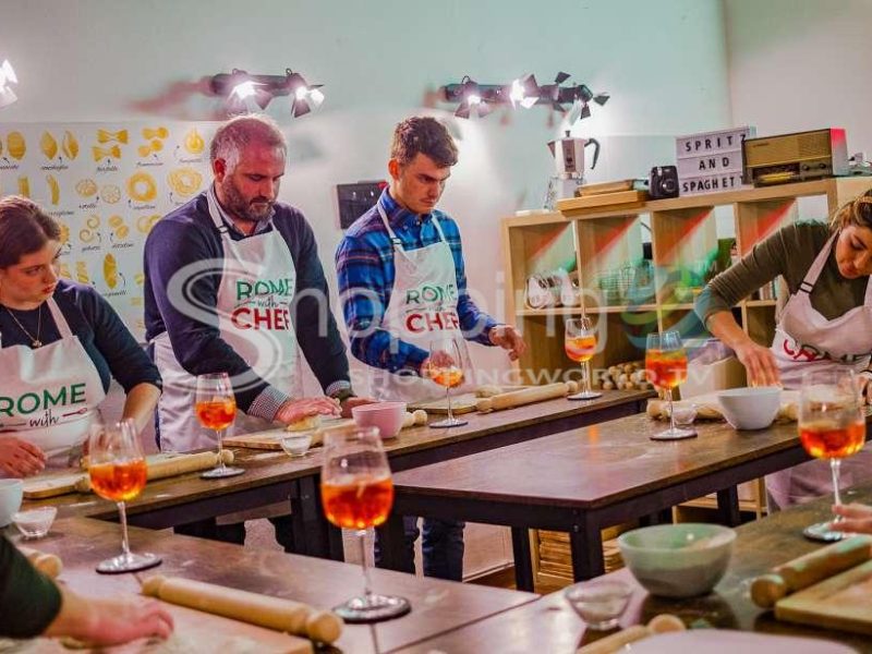 Traditional Pasta With Cocktails Drunken Cooking Class In Rome - Tour in  Rome