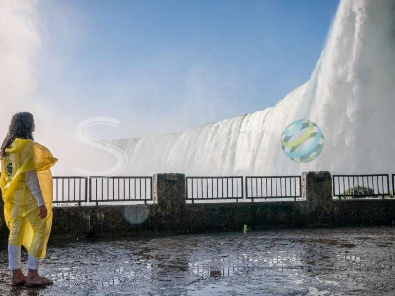 Walking tour with cruise & the falls in Ontario - Tour in  Ontario